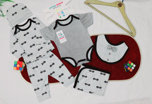 Newborn 6 Pcs Clothing Set (0-6 Months)