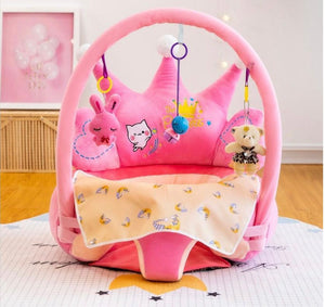 CROWN BABY SEAT WITH TOY BAR